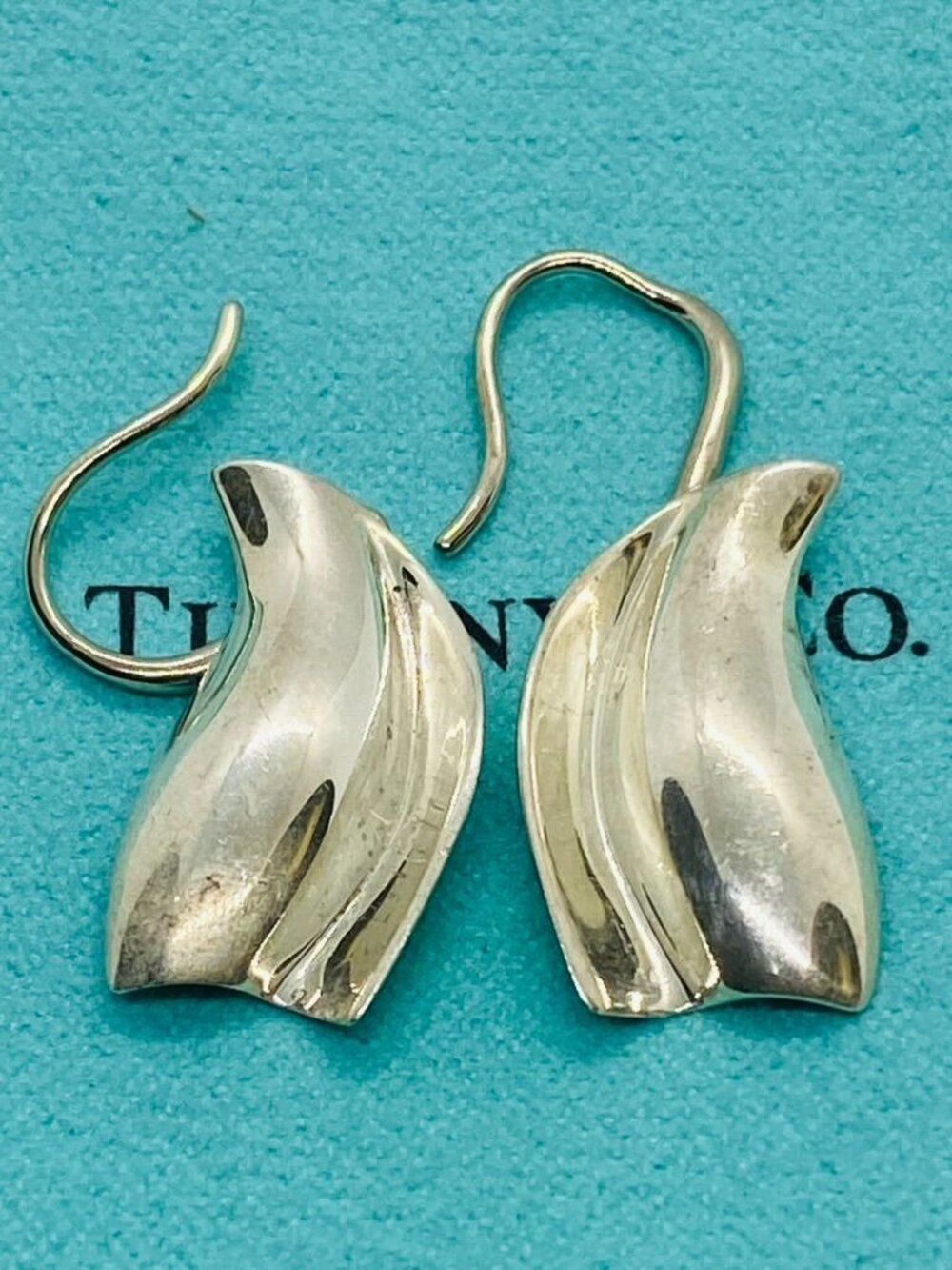 Tiffany & Co Frank Gehry Sterling Silver 925 Dangle Double Fish Earrings